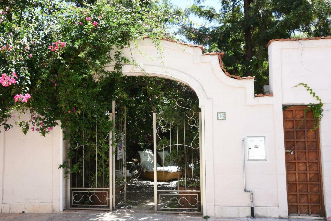 B&B Al Vecchio Glicine Торре-Канне Екстер'єр фото