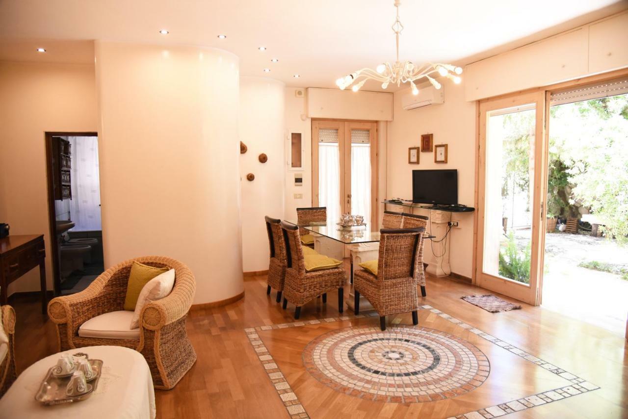 B&B Al Vecchio Glicine Торре-Канне Екстер'єр фото